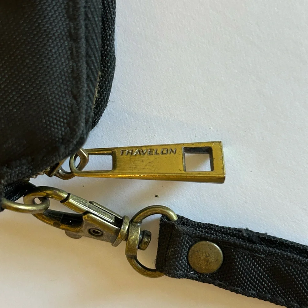 Travelon Black Wrist Pouch with RFID